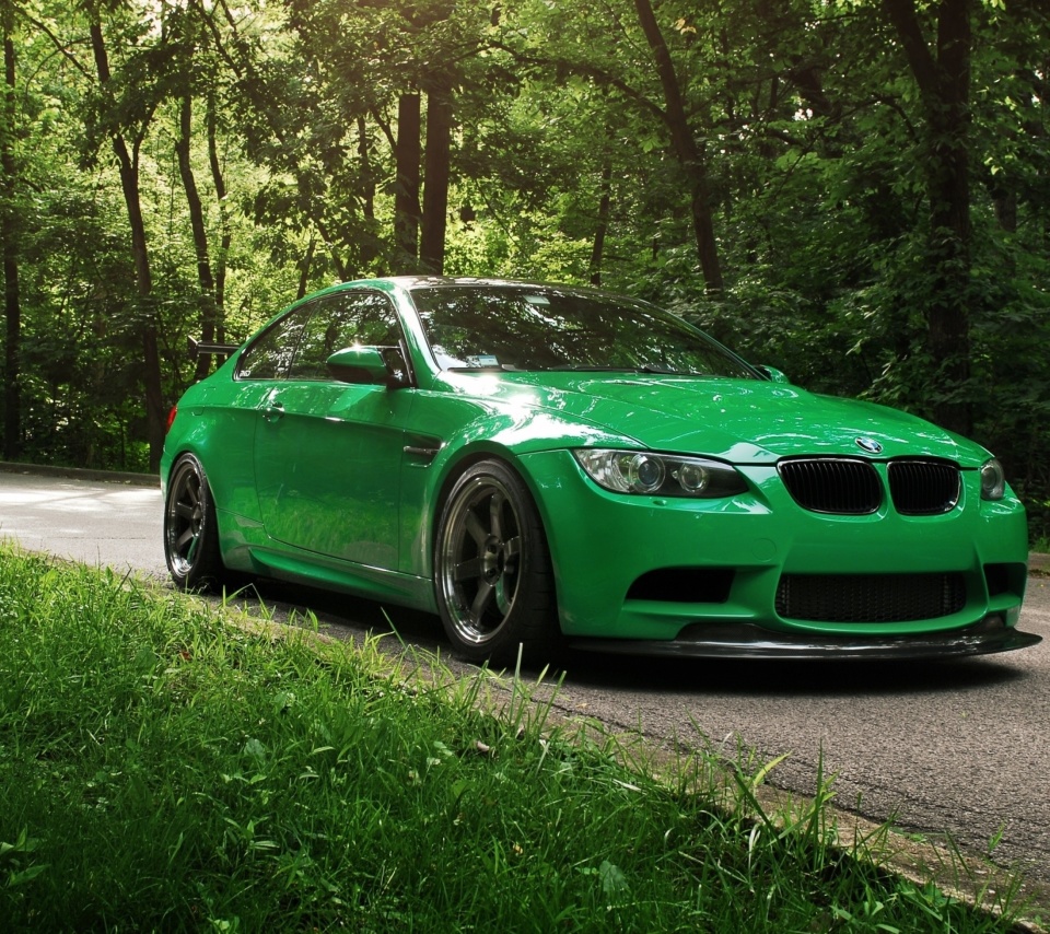 Green BMW Coupe wallpaper 960x854