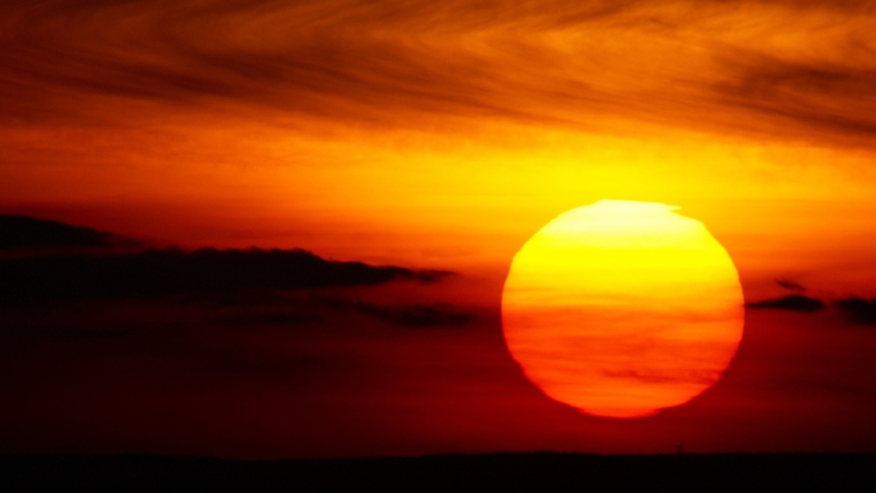Red Sunset screenshot #1 1280x720