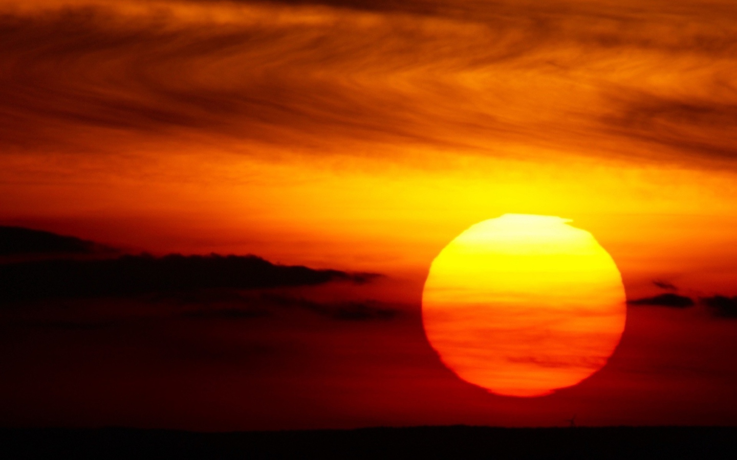 Screenshot №1 pro téma Red Sunset 1440x900