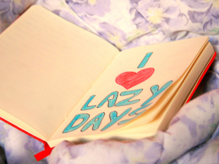 Обои Lazy Days 320x240