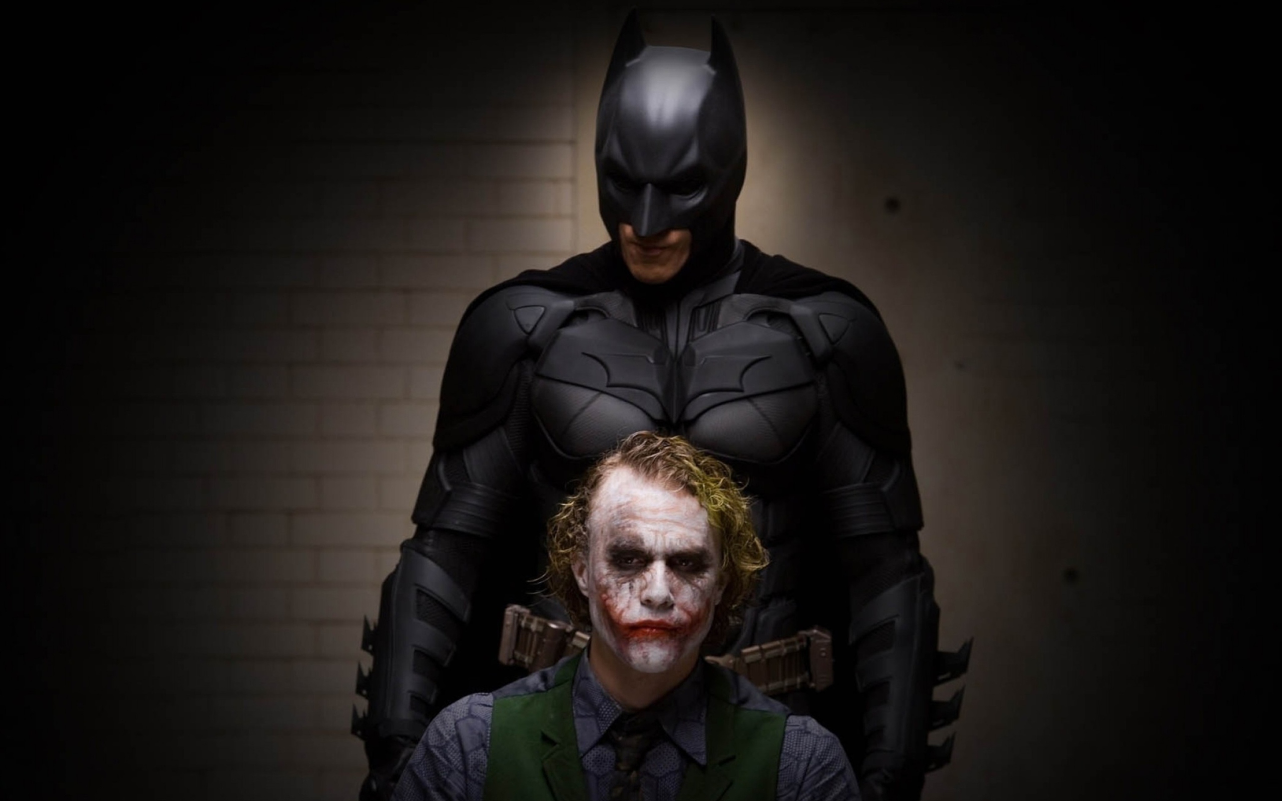 Das Batman And Joker Wallpaper 2560x1600