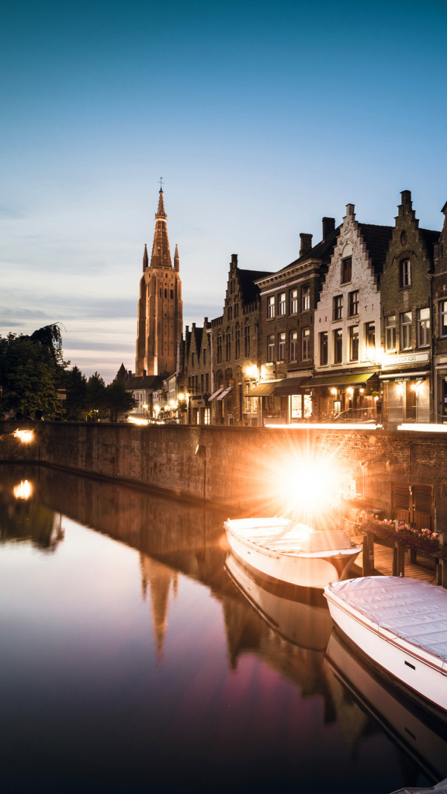 Belgium, West Flanders, Bruges wallpaper 640x1136