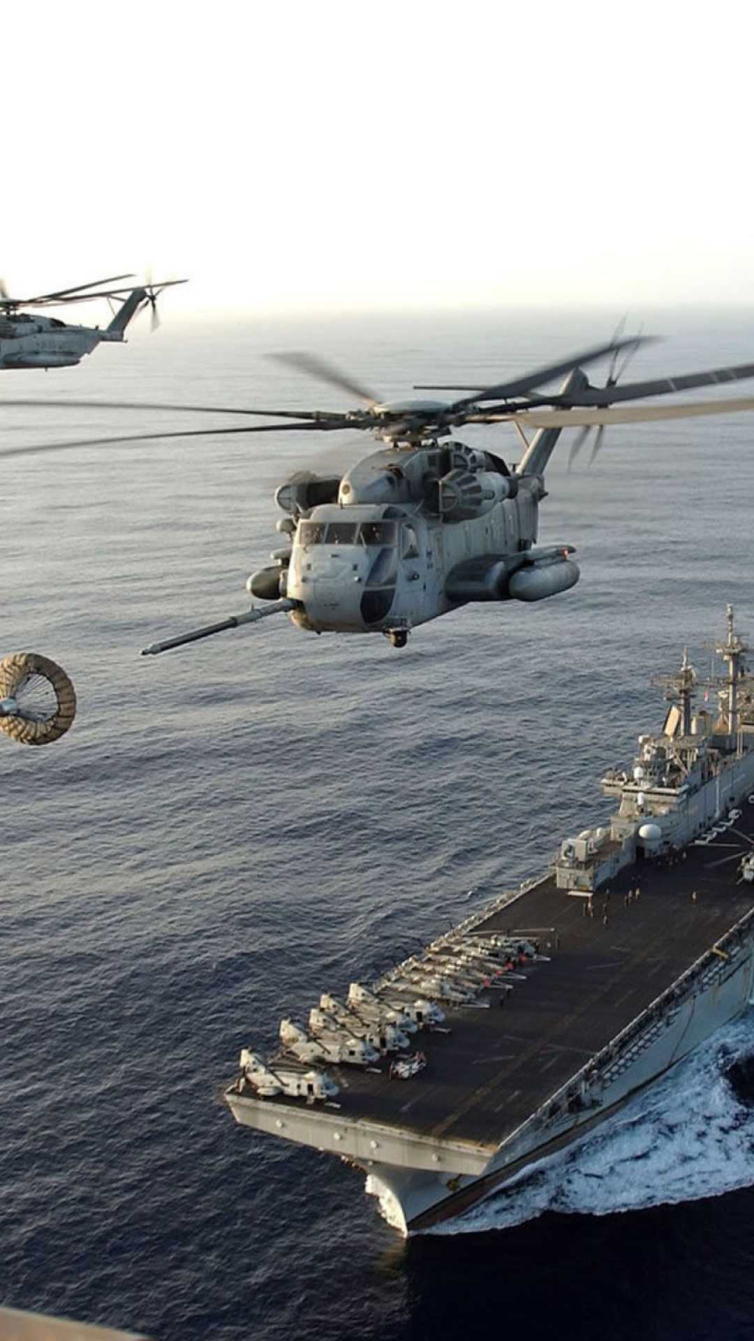 Обои Aircraft Carrier And Helicopter 1080x1920