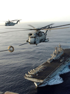 Das Aircraft Carrier And Helicopter Wallpaper 240x320