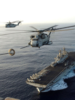 Fondo de pantalla Aircraft Carrier And Helicopter 240x320