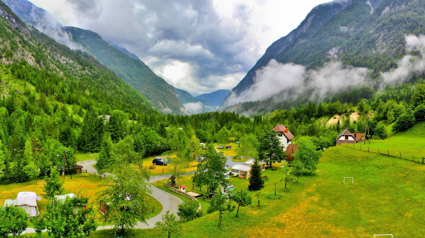 Das Slovenian Mountains Landscape Wallpaper 1366x768