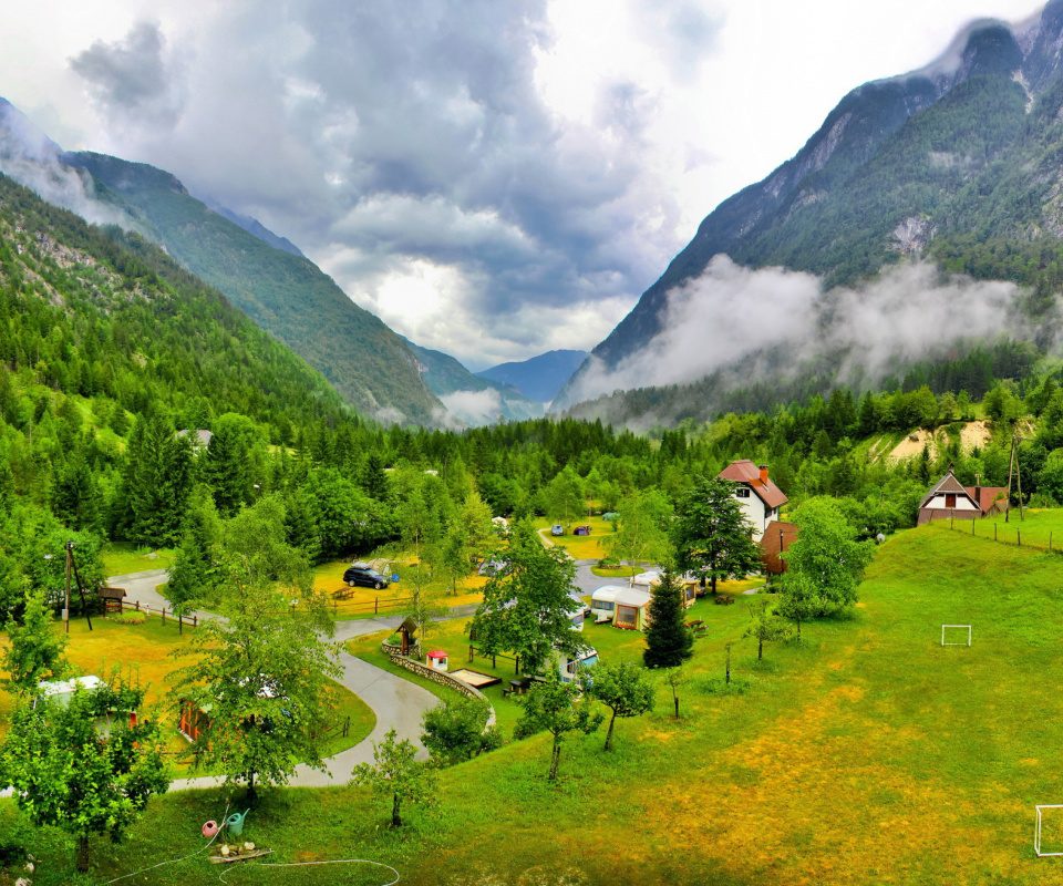 Обои Slovenian Mountains Landscape 960x800