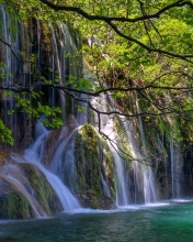 Das Waterfalls in National park Plitvice Wallpaper 176x220