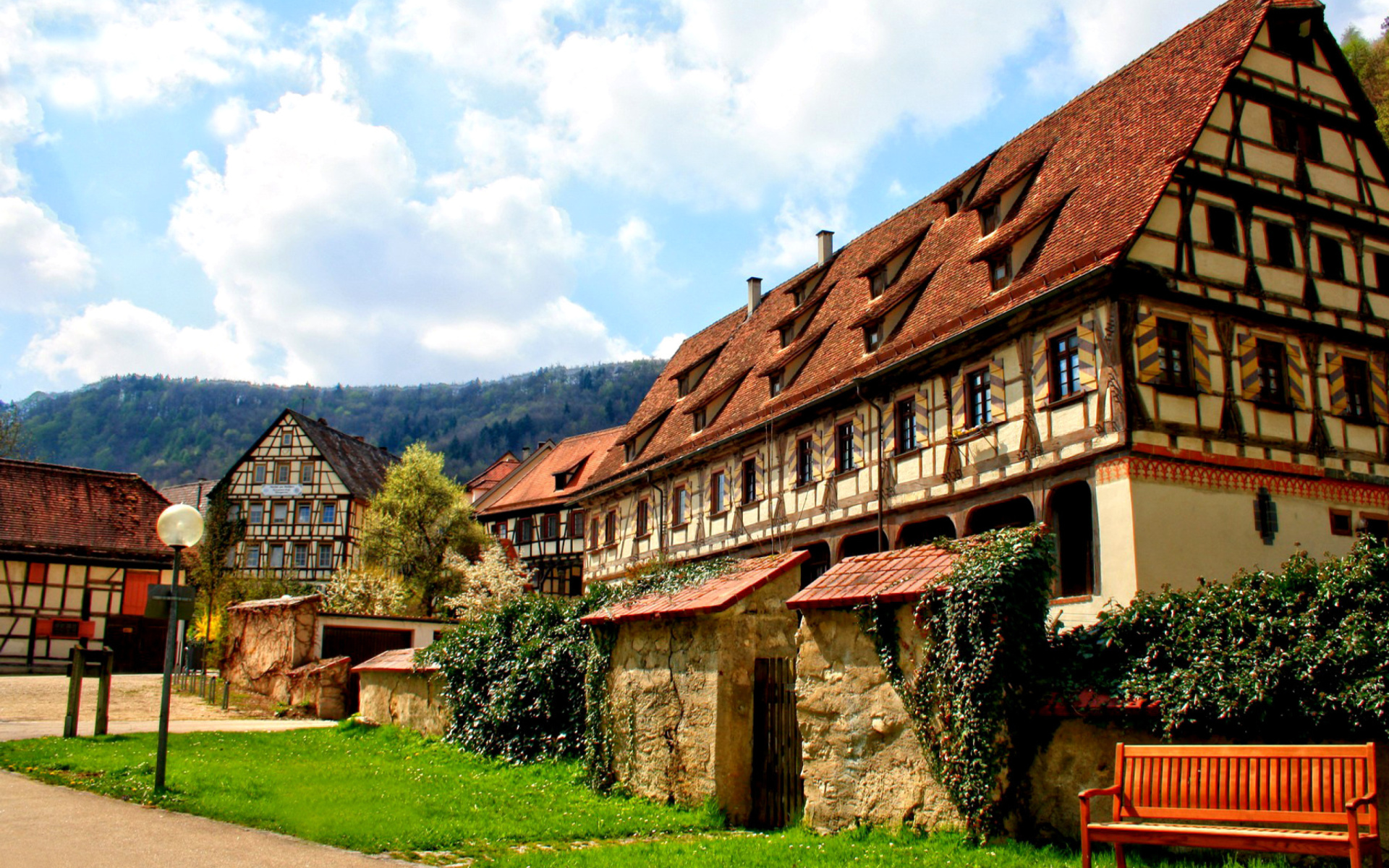 Fondo de pantalla Blaubeuren, Germany, Baden Wurttemberg 1920x1200