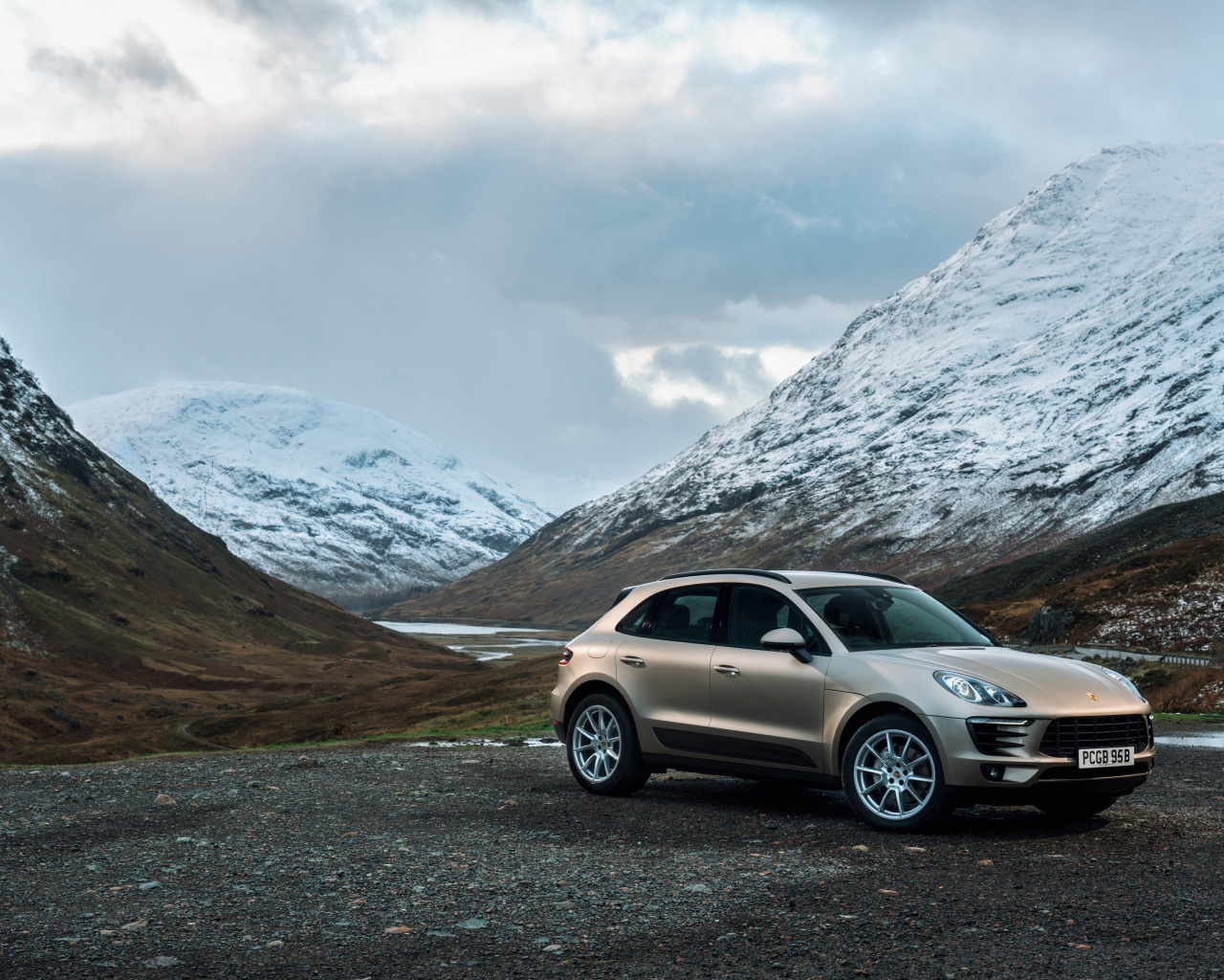 Das Porsche Macan Wallpaper 1280x1024