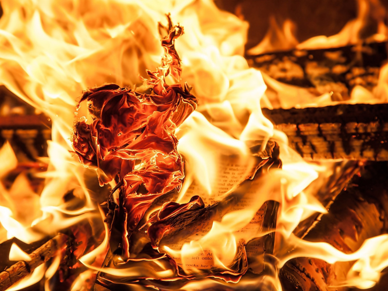 Burn and flames screenshot #1 800x600