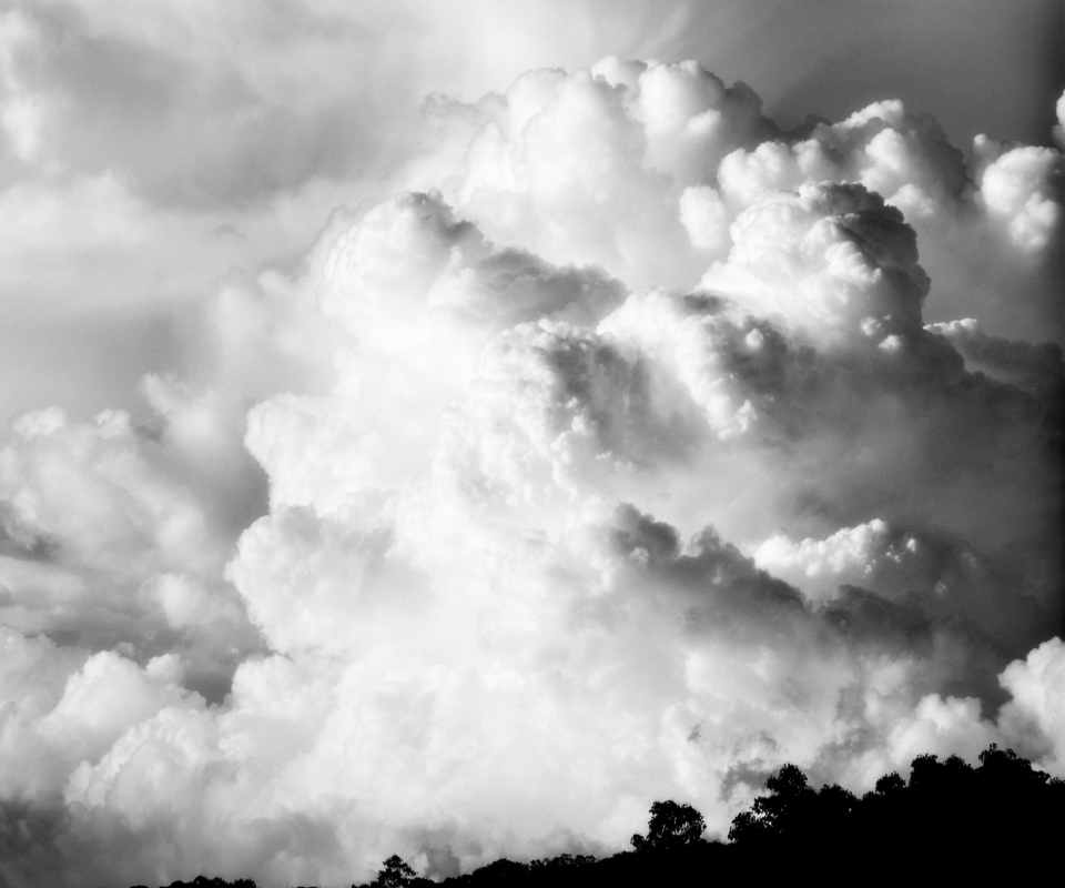 Explosive Clouds wallpaper 960x800