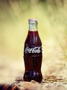 Das Coca Cola Soft Drink Wallpaper 132x176