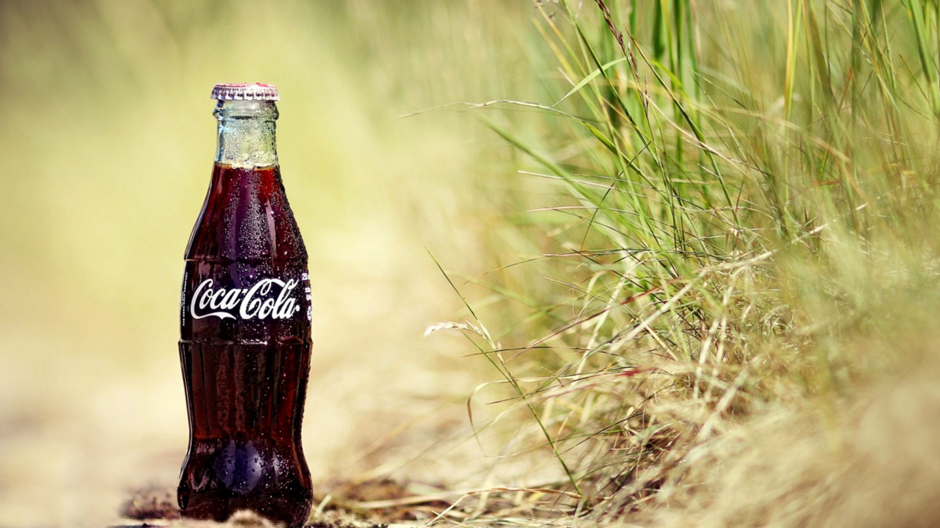 Das Coca Cola Soft Drink Wallpaper 1366x768