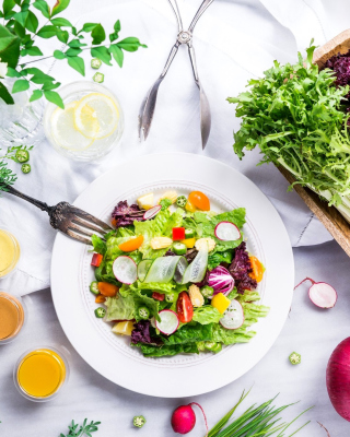 Vegetable Salad - Obrázkek zdarma pro iPhone 5C