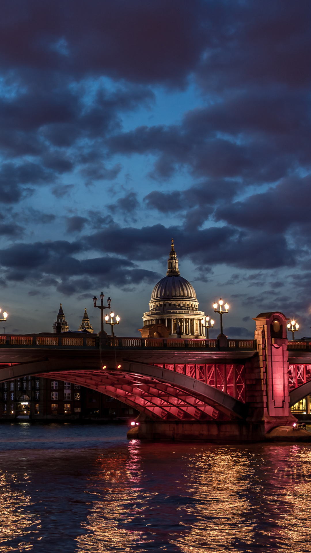 Westminster Bridge in UK wallpaper 1080x1920