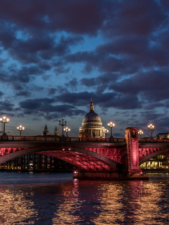 Das Westminster Bridge in UK Wallpaper 240x320