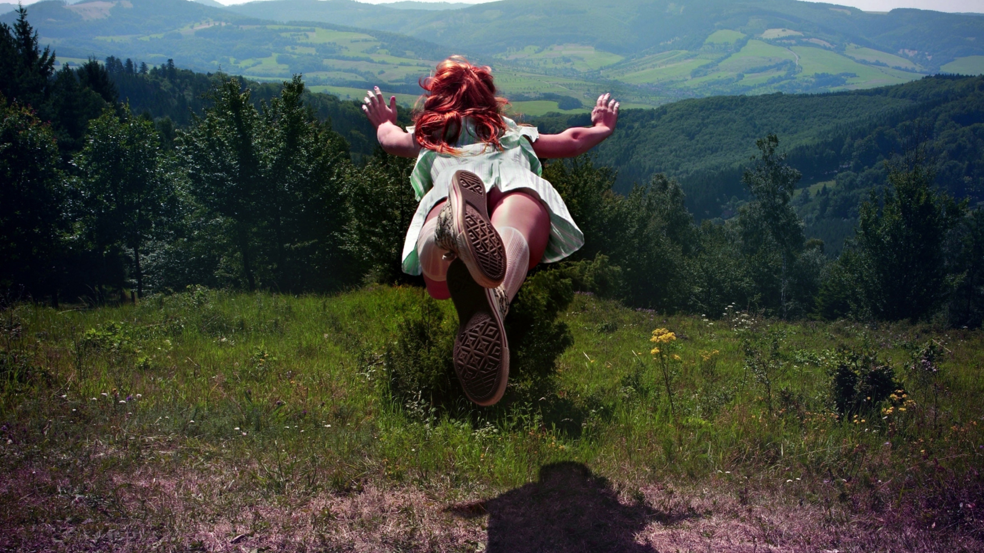 Das Girl Jumping And Flying Wallpaper 1920x1080