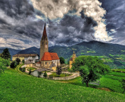 Sfondi Church in Italian Town 176x144