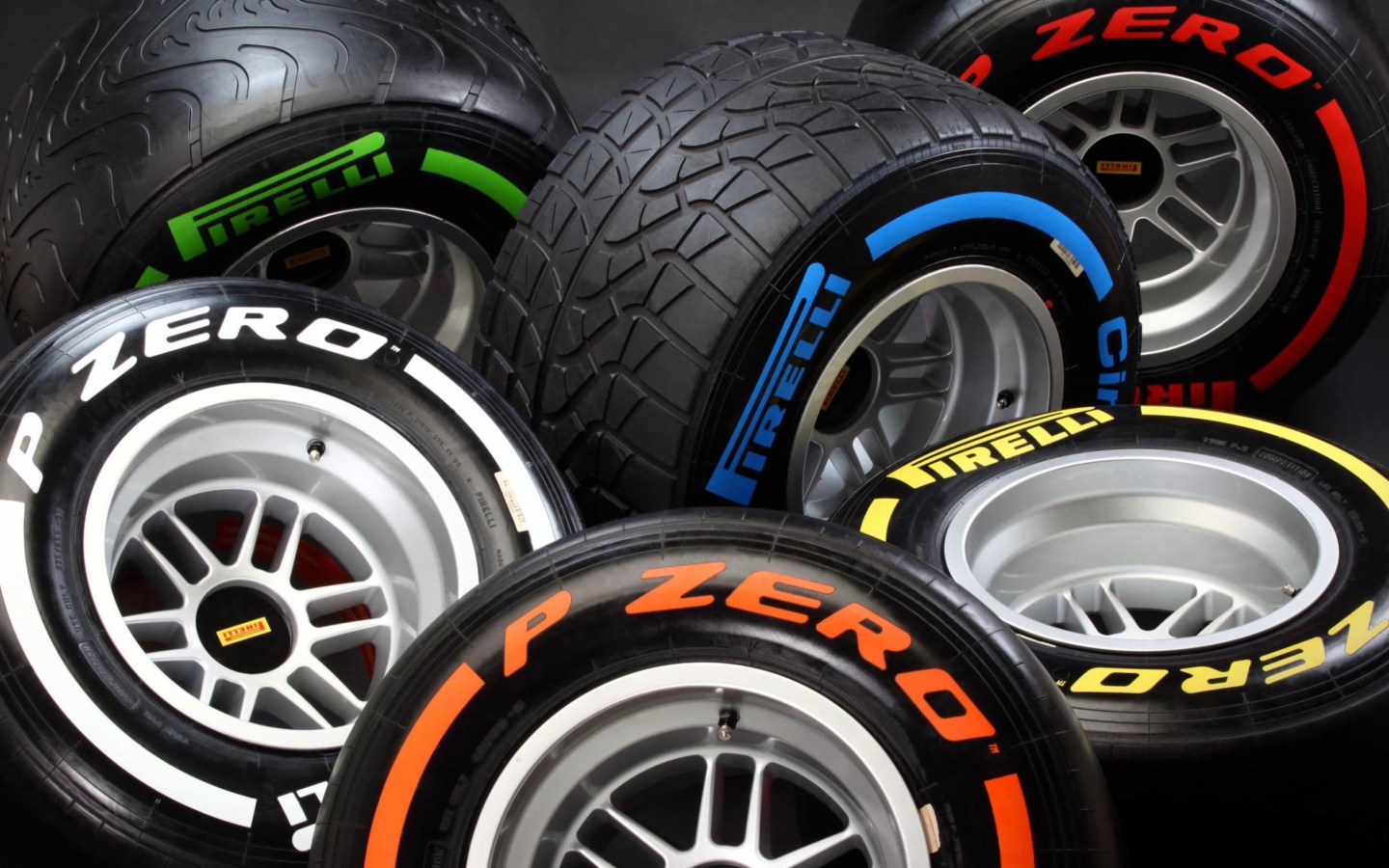 Fondo de pantalla Tyres 1440x900