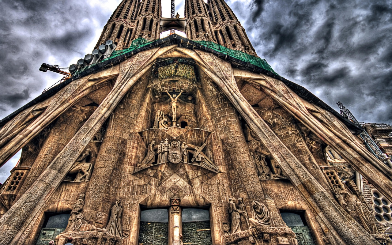 Screenshot №1 pro téma Barcelona Sagrada Familia 1280x800
