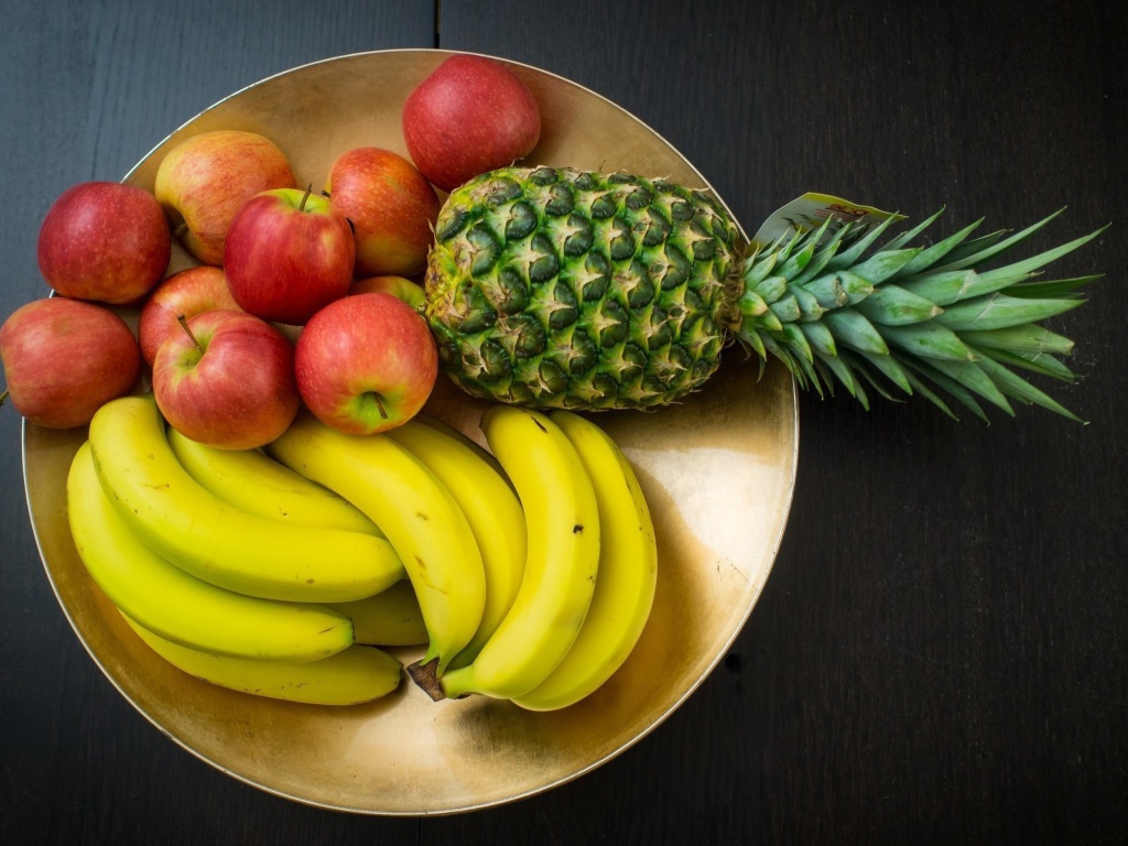 Sfondi Fruits, pineapple, banana, apples 1024x768