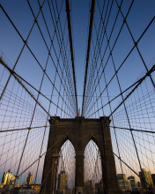 New York, Brooklyn Bridge wallpaper 176x220