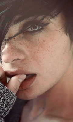 Freckled Brunette screenshot #1 240x400