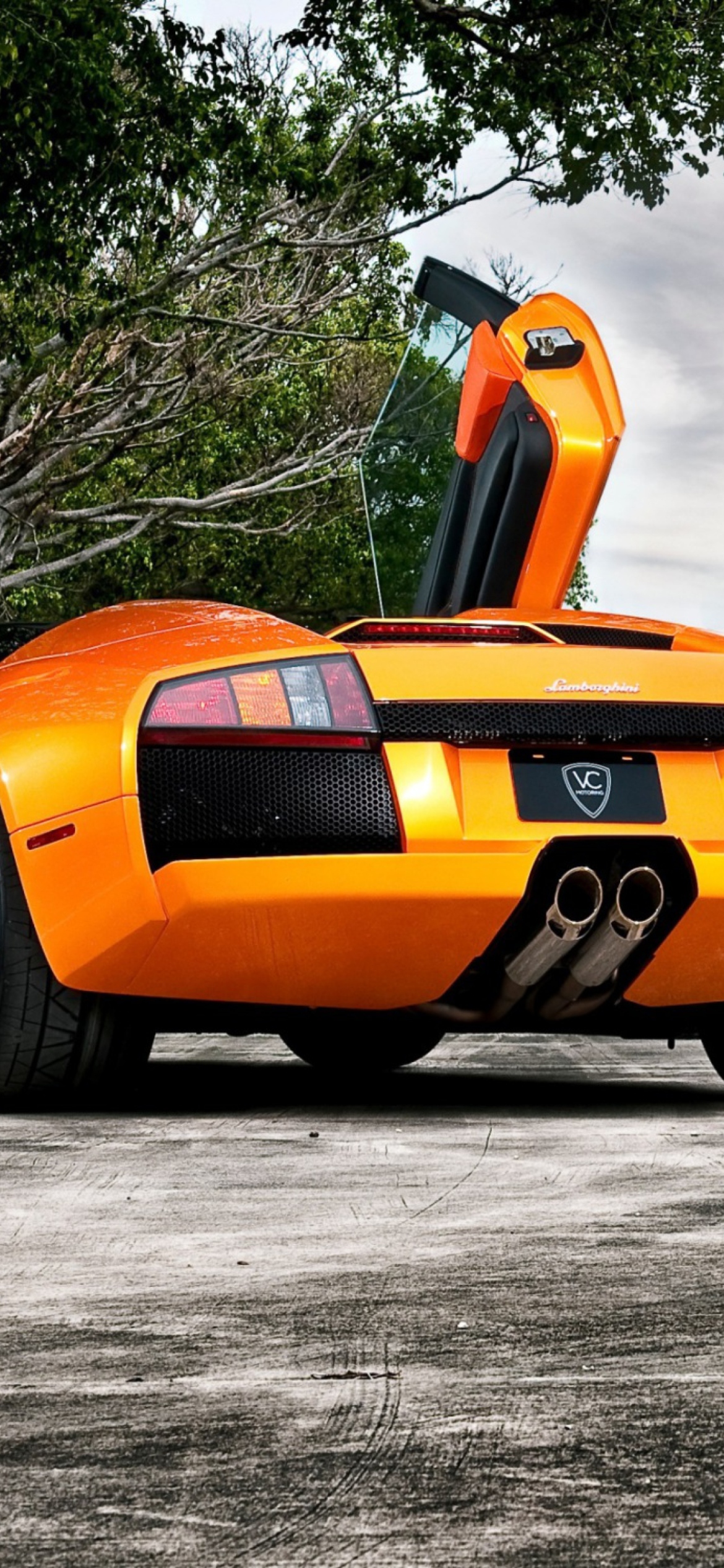 Das Orange Lamborghini Murcielago Wallpaper 1170x2532