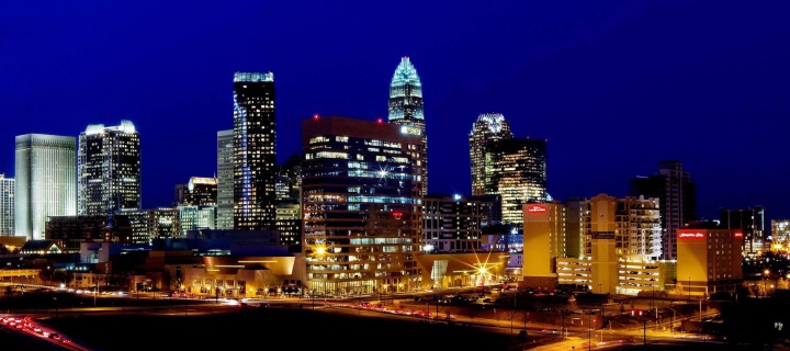Charlotte Skyline in North Carolina wallpaper 720x320