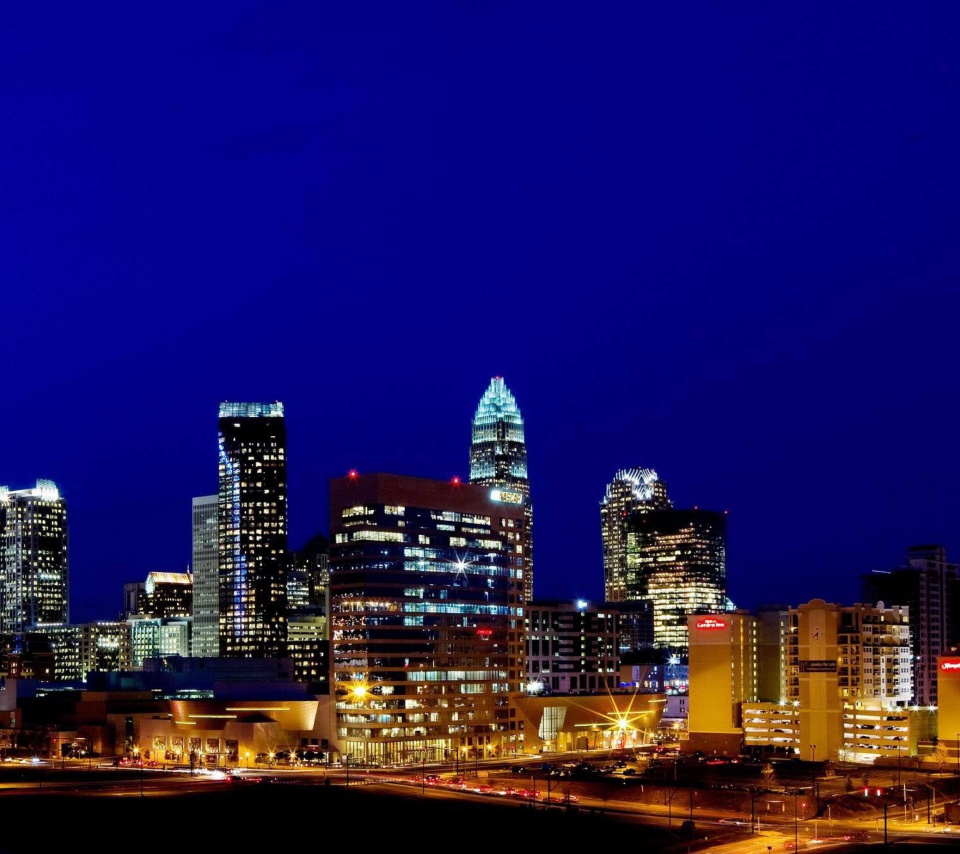 Das Charlotte Skyline in North Carolina Wallpaper 960x854