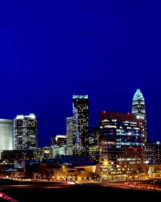 Charlotte Skyline in North Carolina sfondi gratuiti per Nokia C1-01