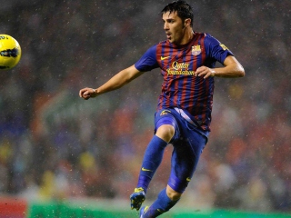 Sfondi David Villa FC Barcelona 320x240