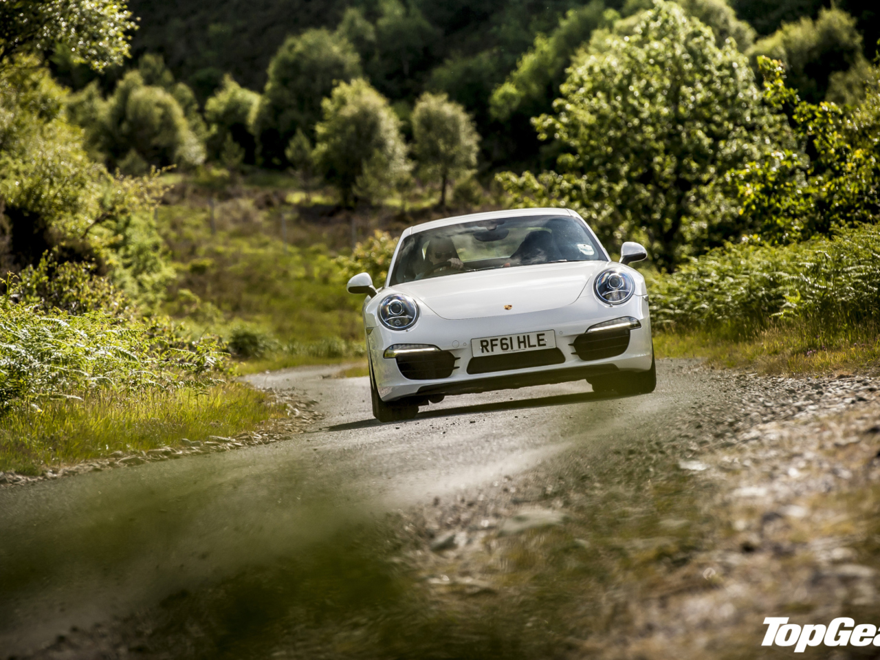 White Porsche 911 screenshot #1 1280x960