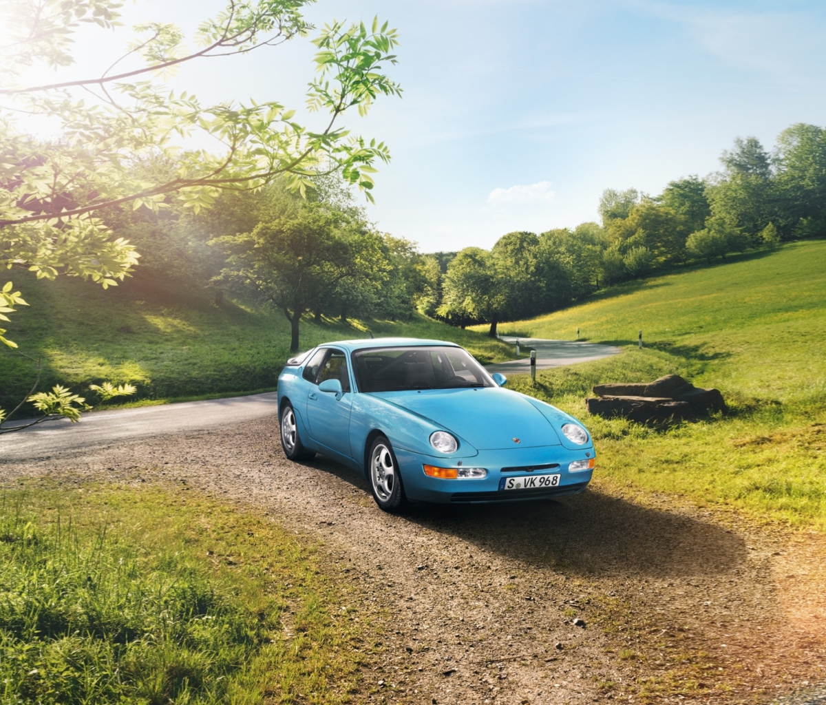 Blue Porsche 968 screenshot #1 1200x1024