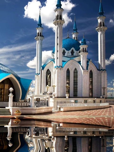 Kul Sharif Mosque in Kazan wallpaper 480x640