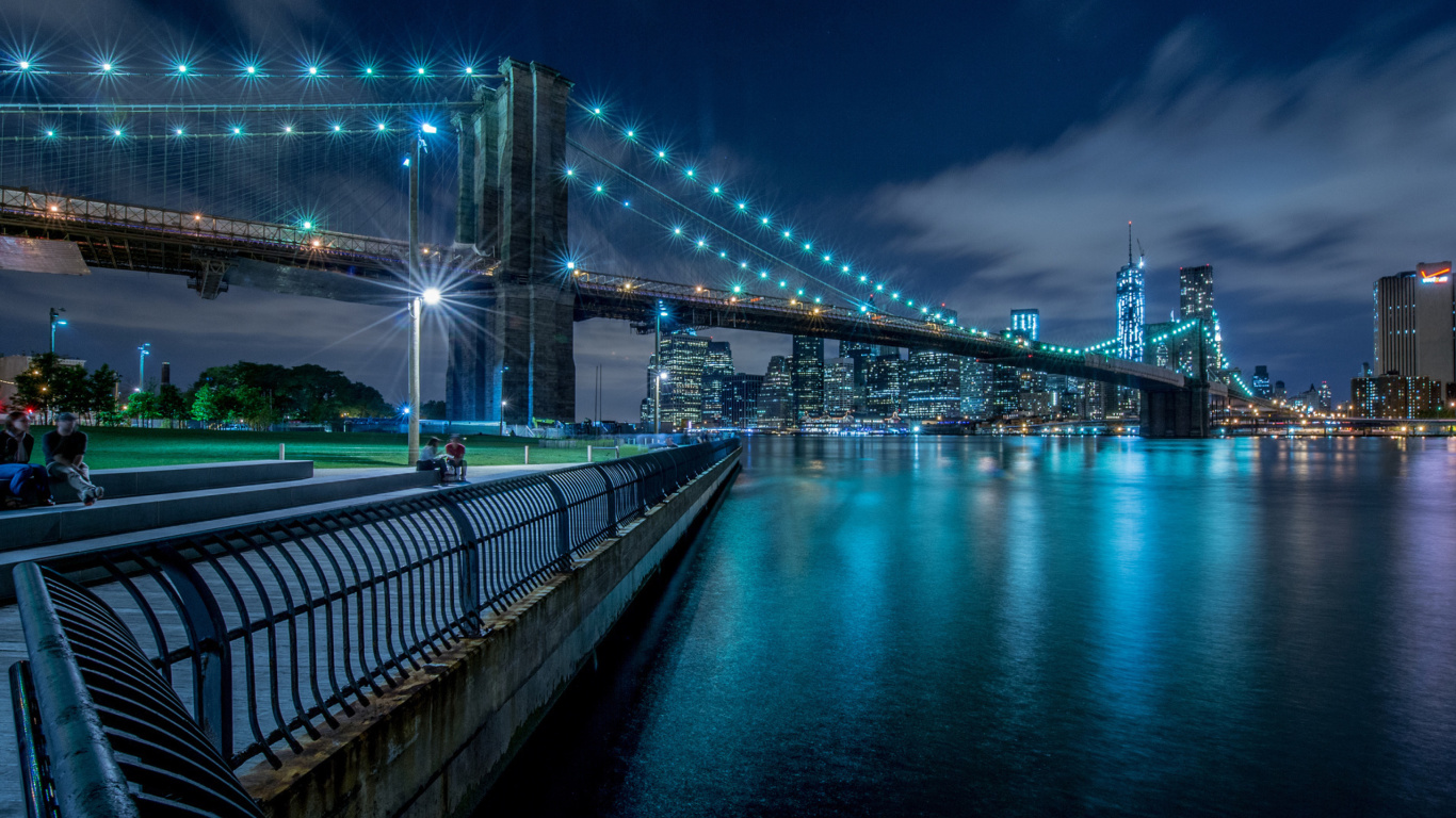 Sfondi Cable Brooklyn Bridge in New York 1366x768