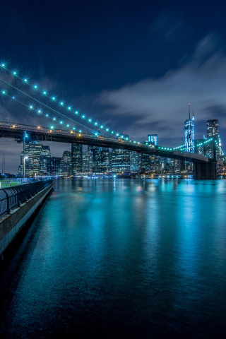 Fondo de pantalla Cable Brooklyn Bridge in New York 320x480