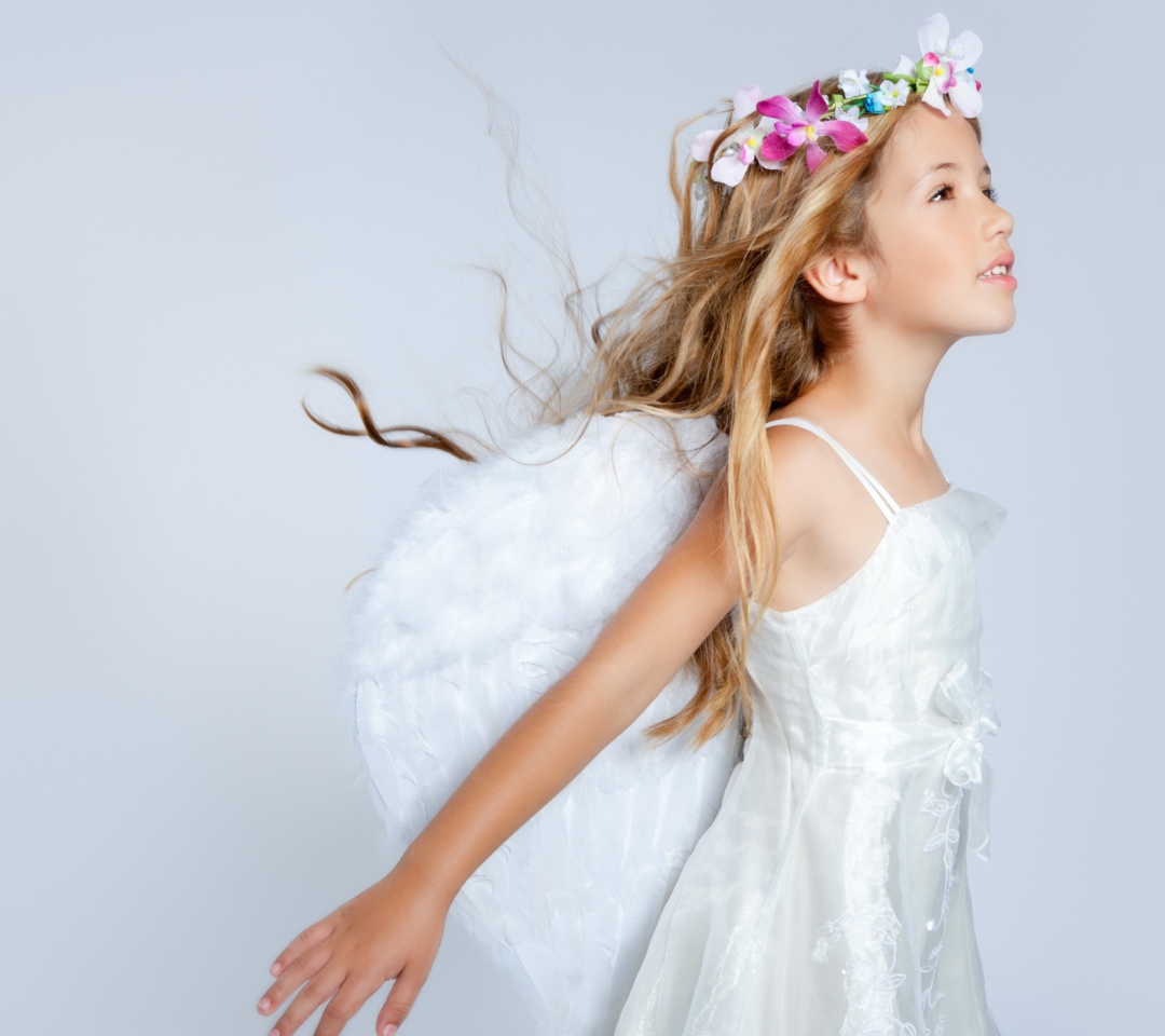 Little Angel wallpaper 1080x960
