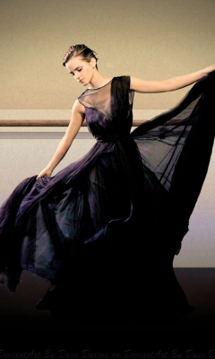 Fondo de pantalla Emma Watson Evening Dress 240x400