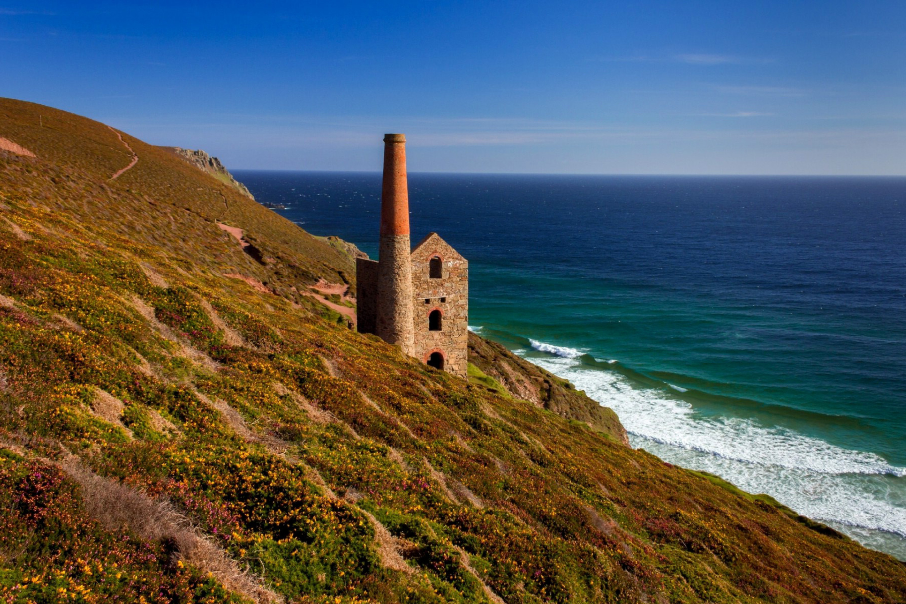 Screenshot №1 pro téma Lighthouse in Cornwall 2880x1920