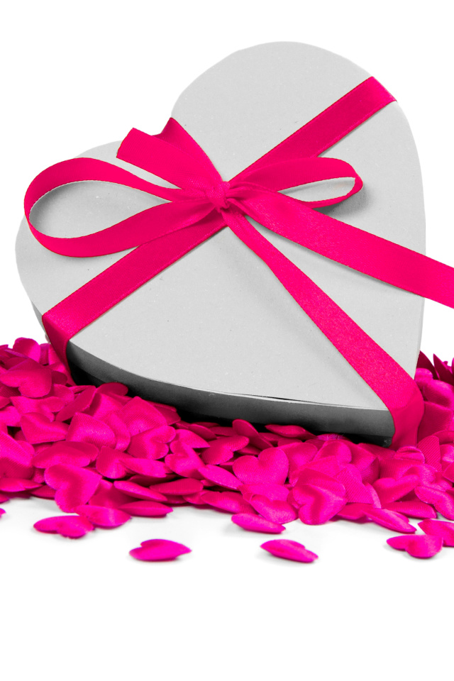 Das Heart Shaped Box Gift Wallpaper 640x960