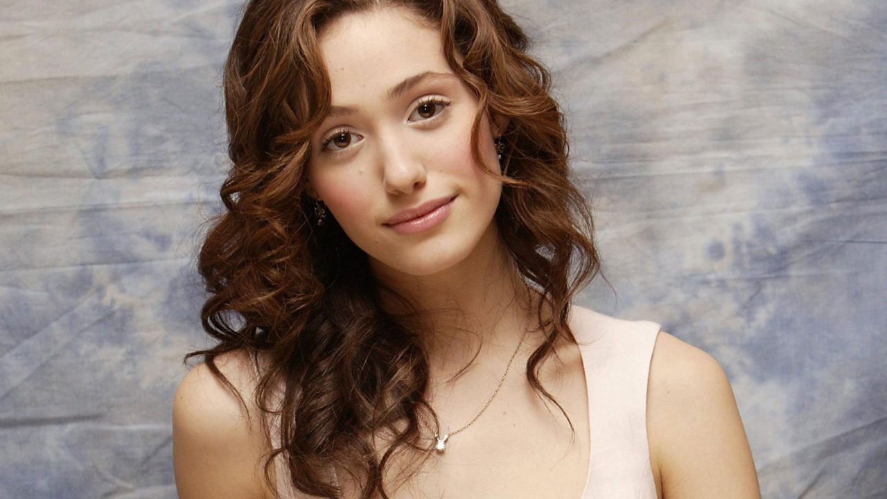 Screenshot №1 pro téma Emmy Rossum 1280x720