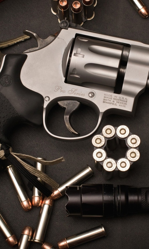 Sfondi Revolver 480x800