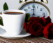 Sfondi Tea And Alarm Clock 176x144