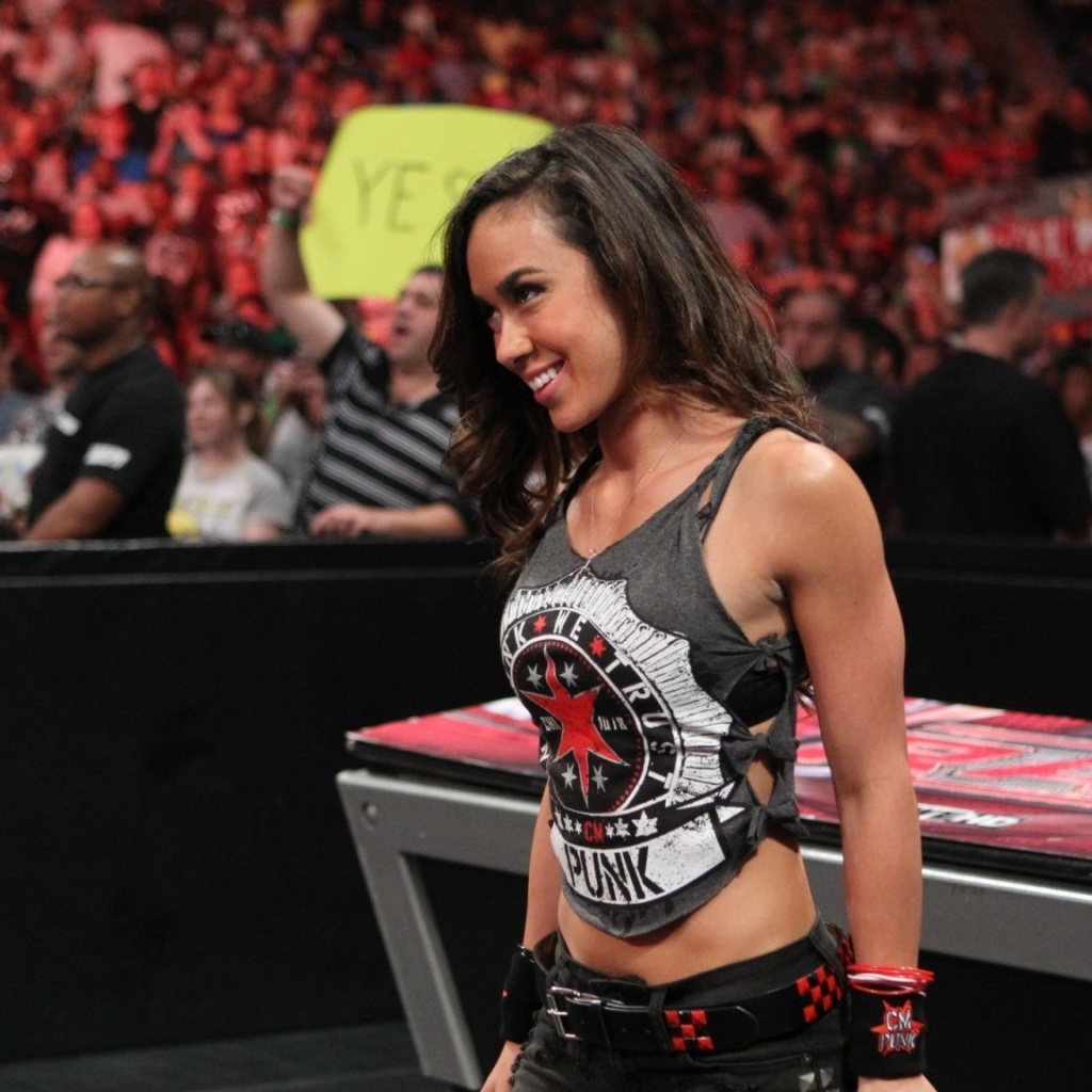 Fondo de pantalla AJ Lee WWE Diva 1024x1024