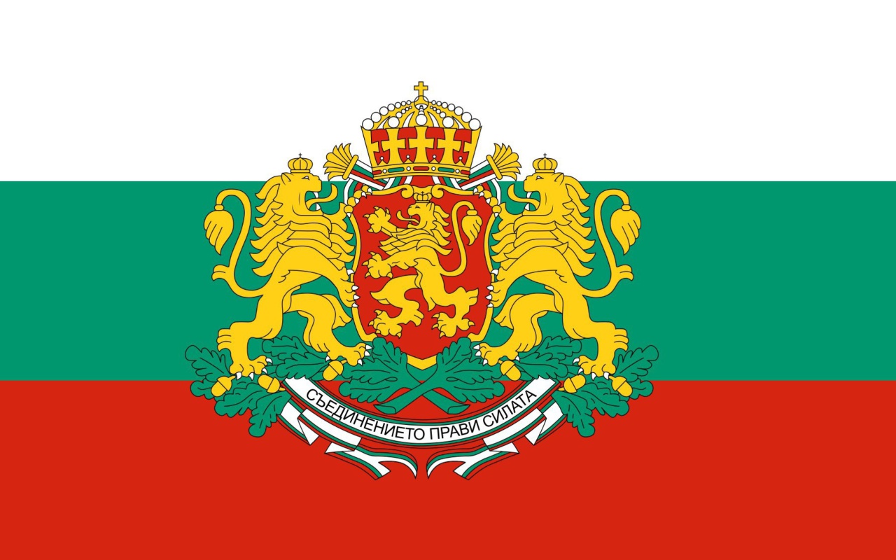 Обои Bulgaria Gerb and Flag 1280x800