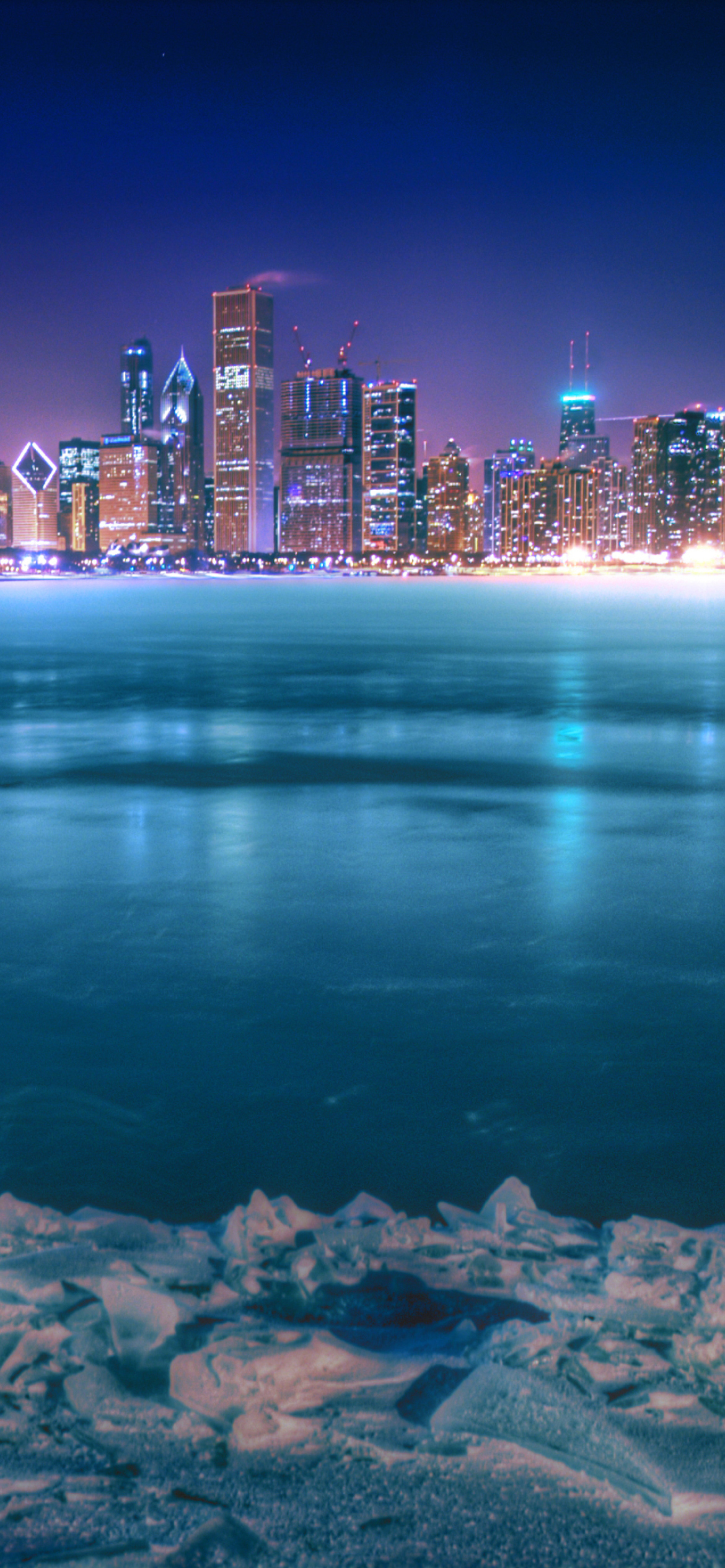 Chicago City At Night screenshot #1 1170x2532