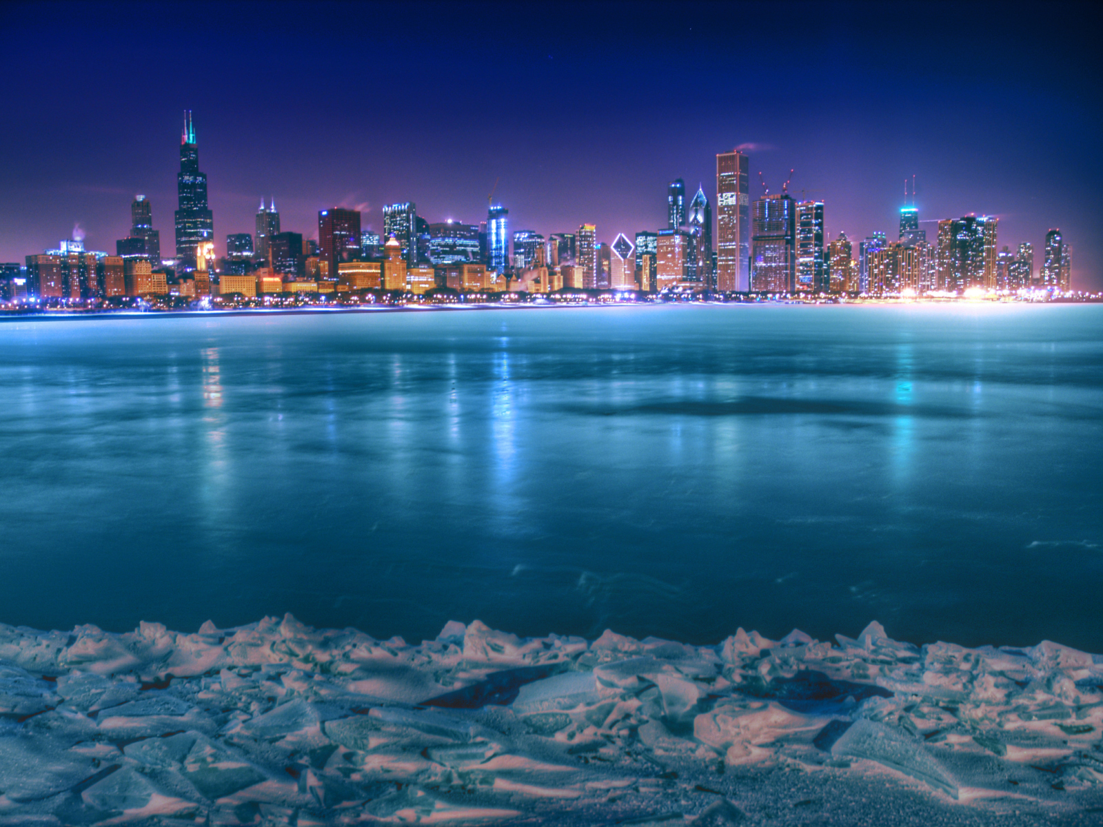 Fondo de pantalla Chicago City At Night 1600x1200