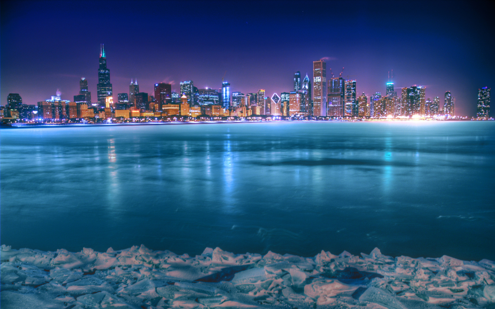 Das Chicago City At Night Wallpaper 1680x1050